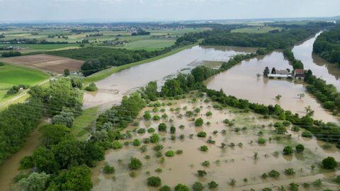 Überflutete Ackerflächen